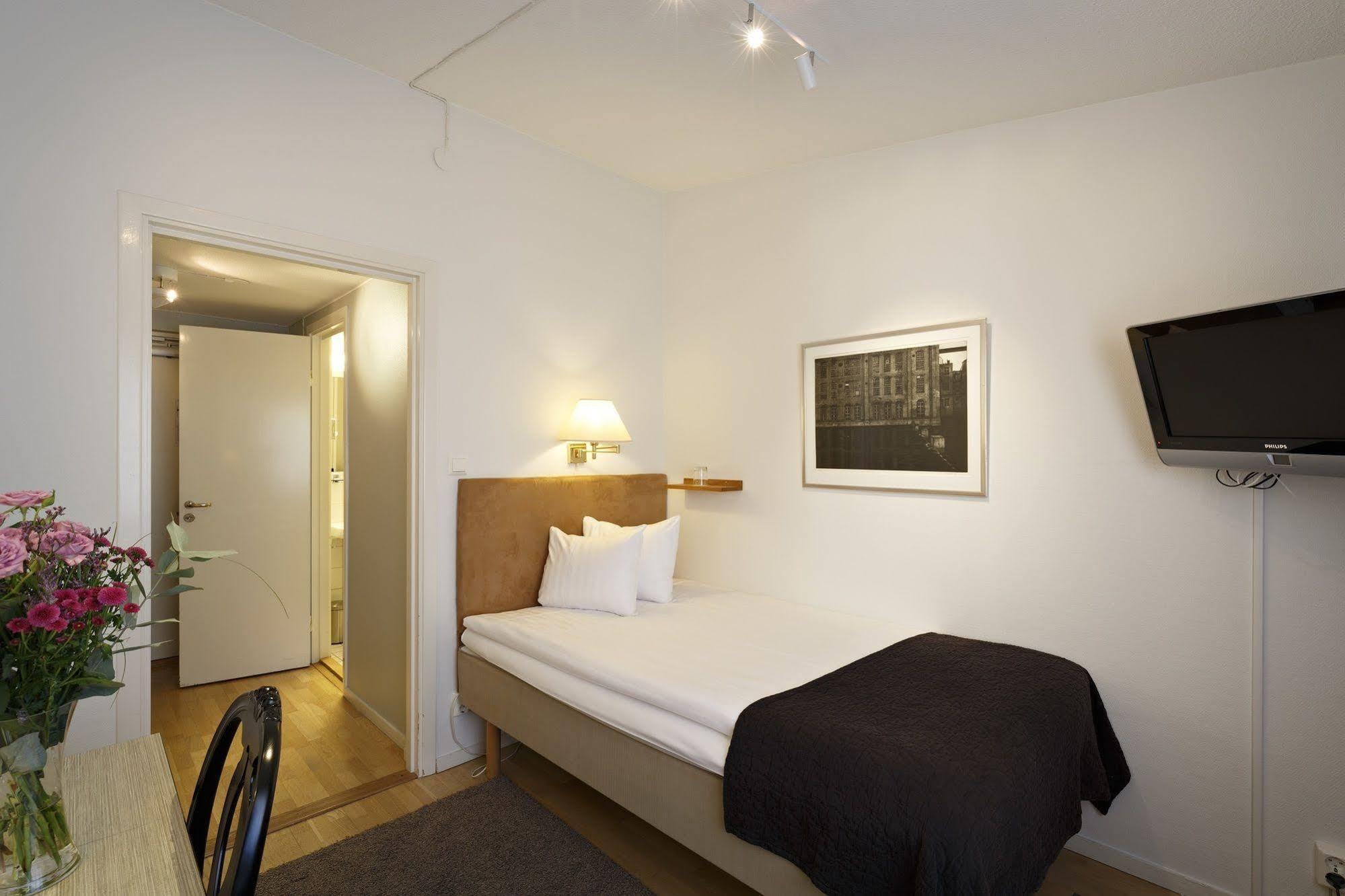 Bergendal Hotell Sollentuna Eksteriør bilde